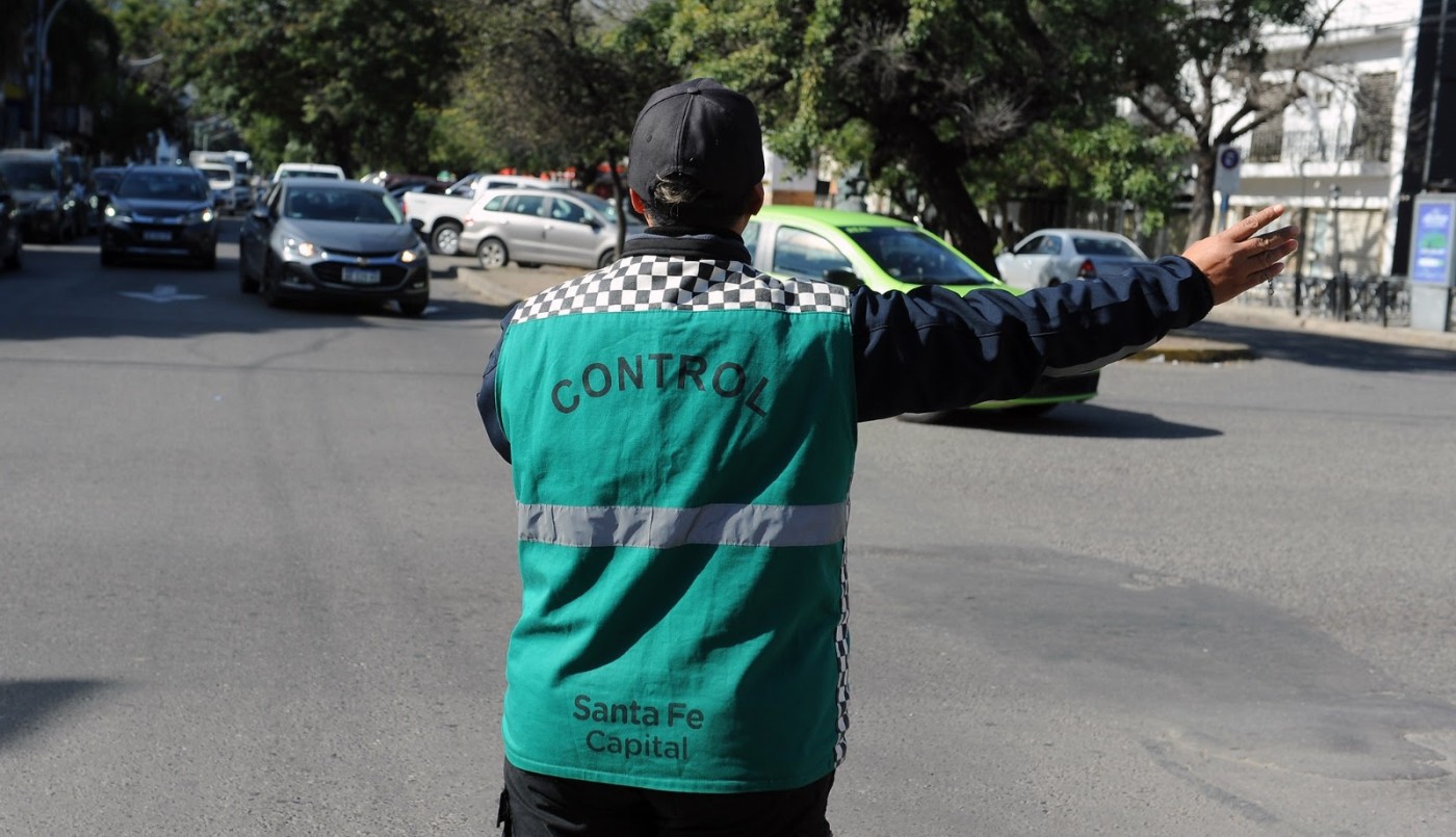 Corte y desvíos de colectivos por trabajos de bacheo en calle San Jerónimo | Noticias