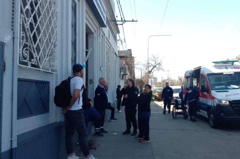 Hombre armado generó conmoción en el Hospital Vera Candioti | Noticias