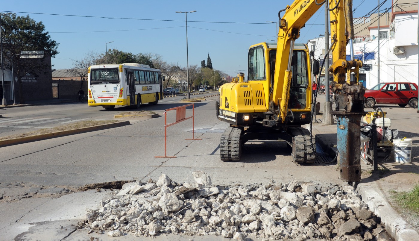 Este lunes continúa el plan de bacheo por lotes implementado en la ciudad | Noticias