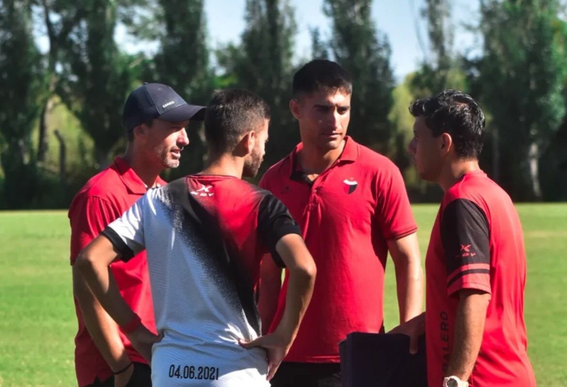 Colón regresó a los entrenamientos con Martín Minella al frente del equipo | Deportes