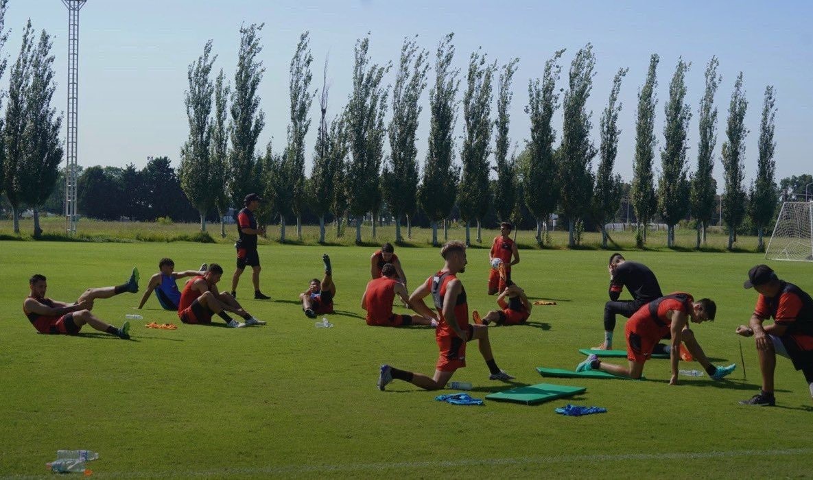 Colón piensa en Defensores de Belgrano, a la espara del nuevo DT | Deportes
