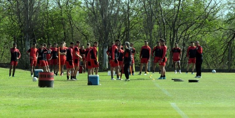 Cómo es la logística que armó Colón para viajar a Chaco | Deportes