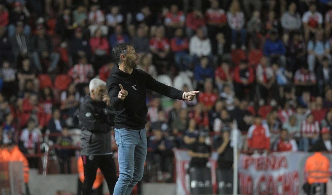 El “Kily” apuntó contra el árbitro y lamentó: “perdimos de manera increíble” | Deportes