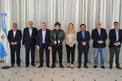 Milei recibió en Olivos a los gobernadores que respaldaron su veto al Financiamiento Universitario | Nacionales