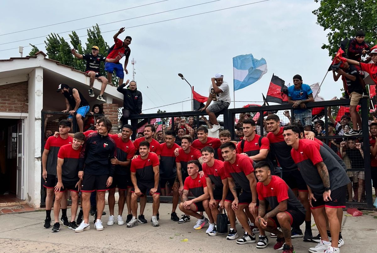 Colón entrenó y concentra en Buenos Aires esperando "la final" frente All Boys | Deportes
