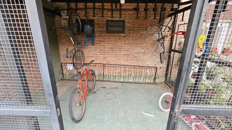 Se robaron más de 10 bicicletas de un edificio de barrio Alvear | Policiales