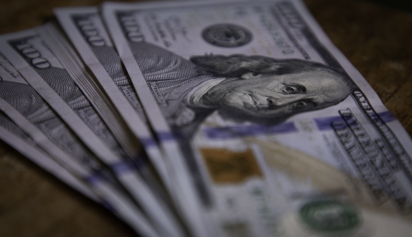 Los dólares financieros caen por sexta jornada consecutiva y la brecha es la más baja desde 2019 | Nacionales