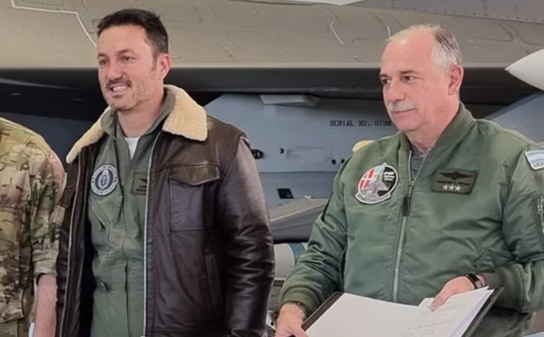 Relevaron del cargo al jefe de la Fuerza Aérea por el uso de aviones con "fines particulares" | Nacionales