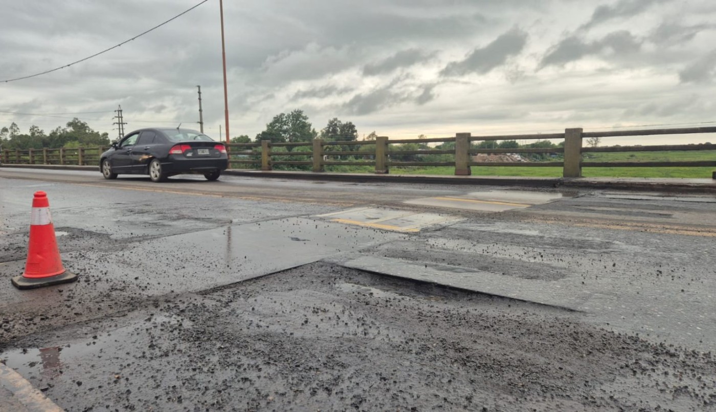 Tras el accidente de ayer, se realizan trabajos en el Puente Carretero | Noticias