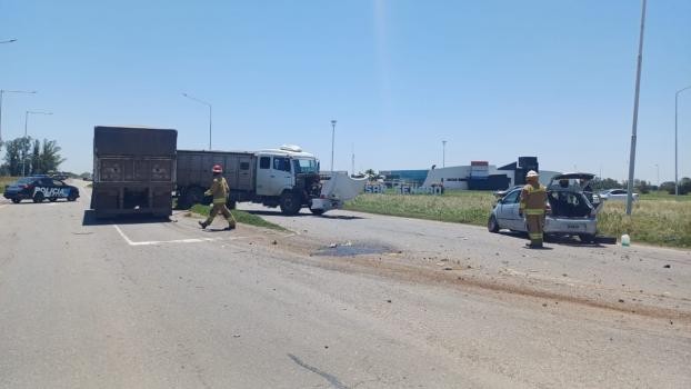 Choque en San Genaro: en uno de los vehículos iban jugadores infantiles de Colón | Policiales