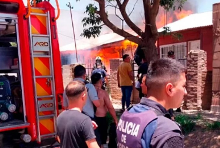 Tragedia en Villa María: una niña de cuatro años murió por un incendio en su casa | Información General