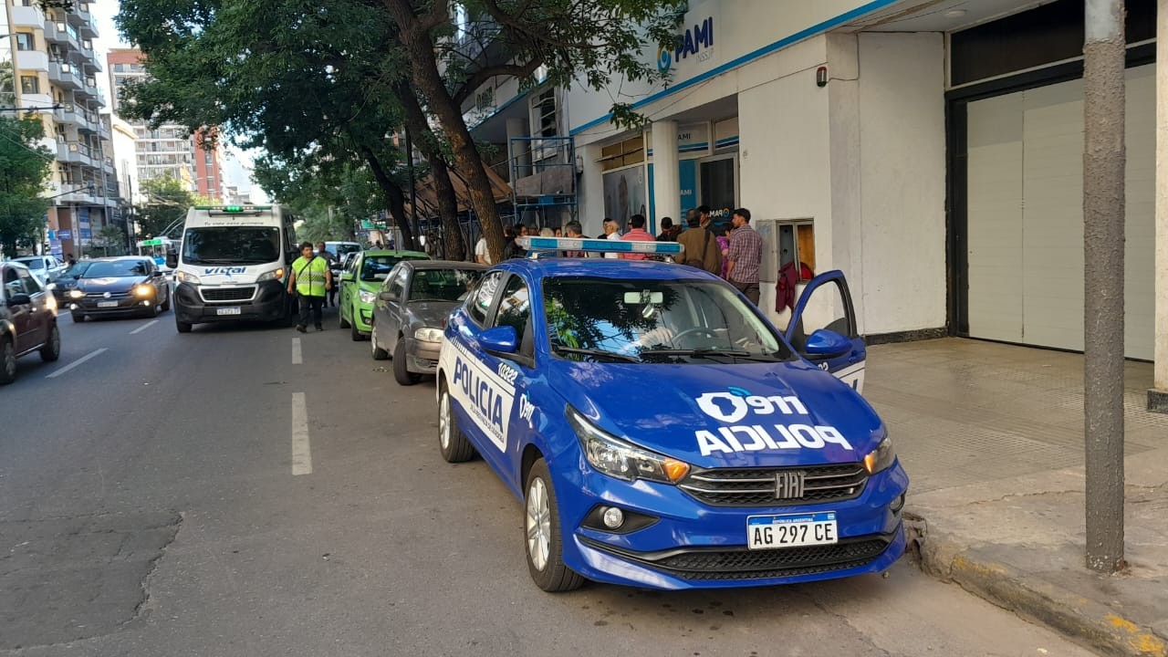 Córdoba: un jubilado se roció con combustible e intentó prenderse fuego en el PAMI | Nacionales