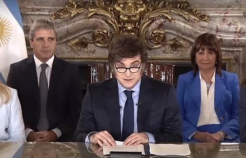 Javier Milei agradeció el "sacrificio" del primer año y aseguró que "vienen tiempos felices" | Nacionales