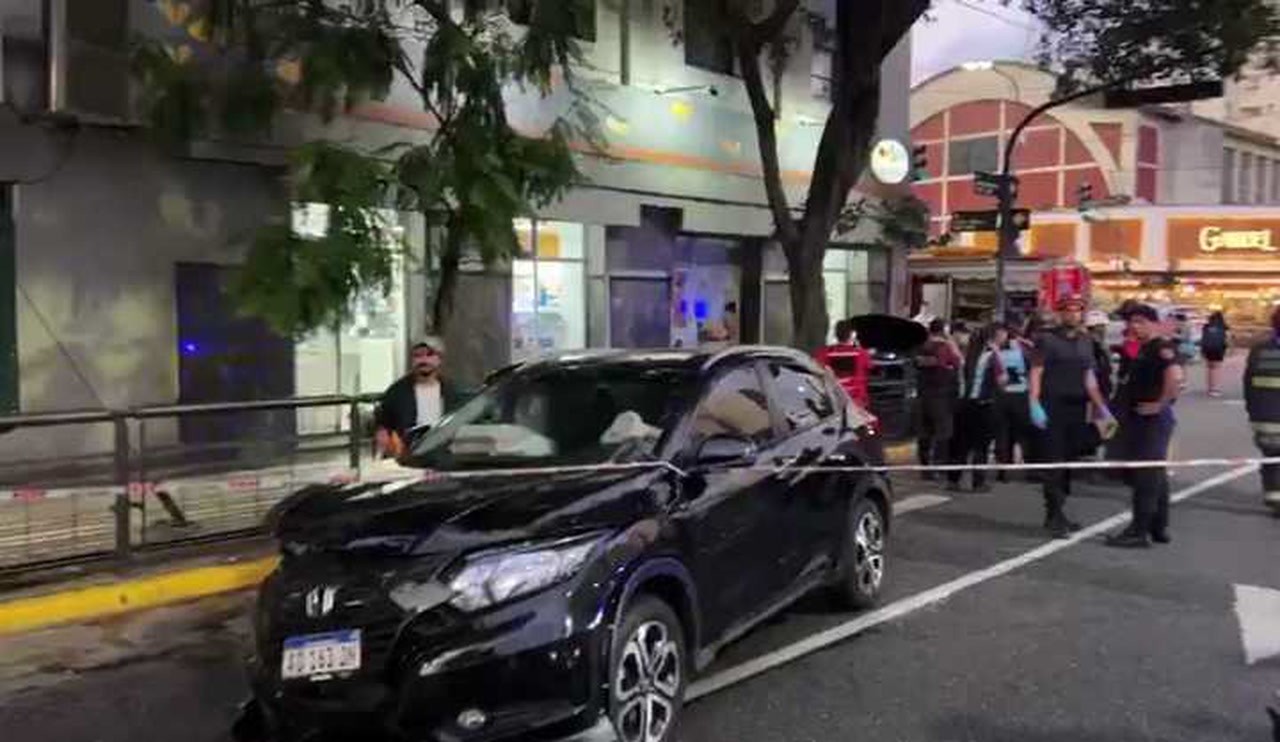 Chocó la artista plástica Marta Minujín | Nacionales