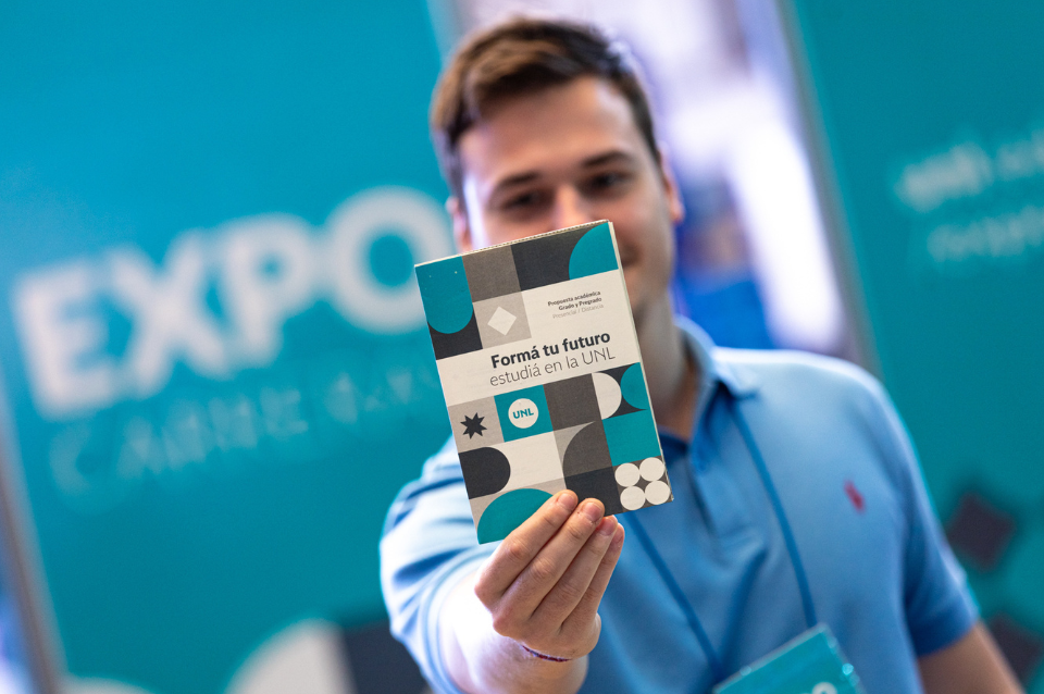 Casi 10 mil personas se inscribieron a las carreras presenciales de la UNL | Información General