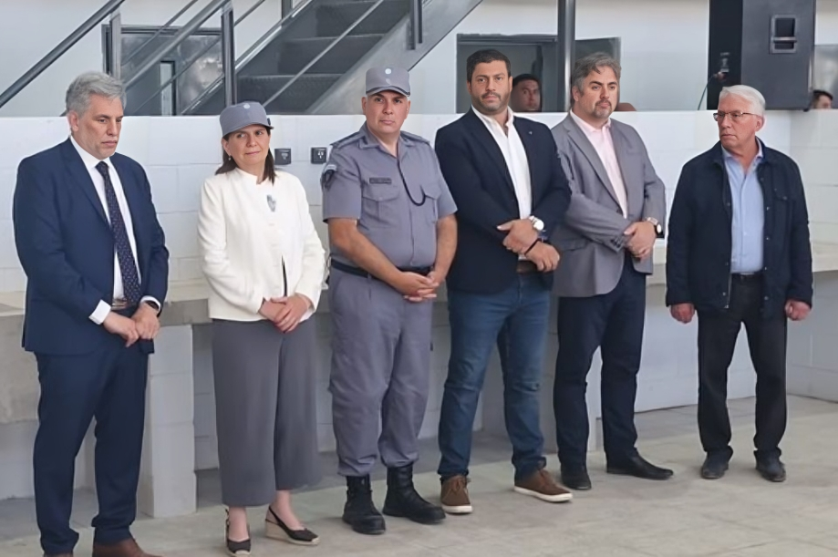 Sigue la polémica sobre la cárcel federal de Coronda: aún no hay presos alojados | Información General