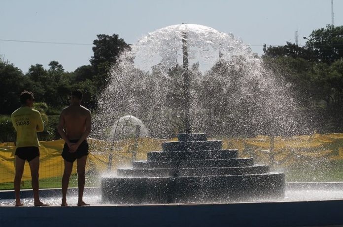 Continúa el alerta por calor extremo  en la ciudad de Santa Fe | Información General