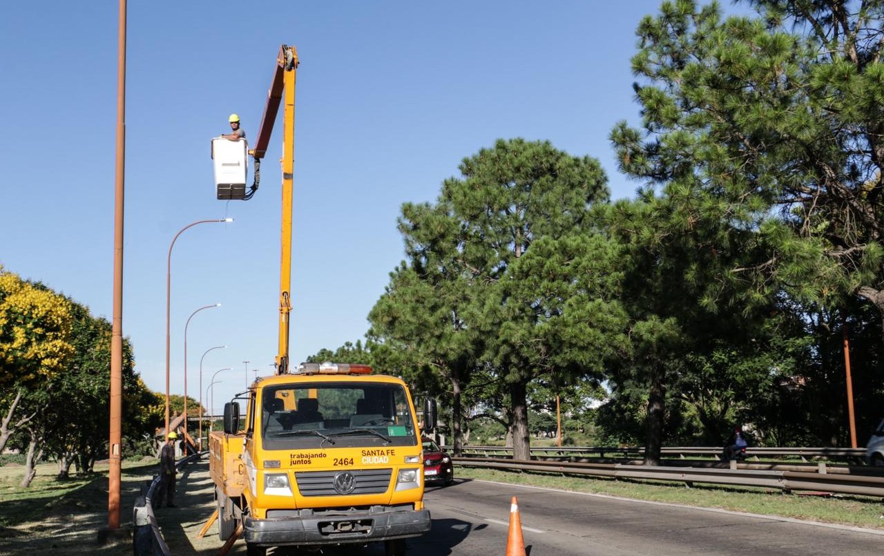 Iluminación en la Ruta Nacional 168: el municipio confirma que "avanza a buen ritmo" | Noticias