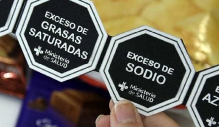El Gobierno flexibiliza la Ley de Etiquetado Frontal y varios alimentos perderán sellos negros | Nacionales