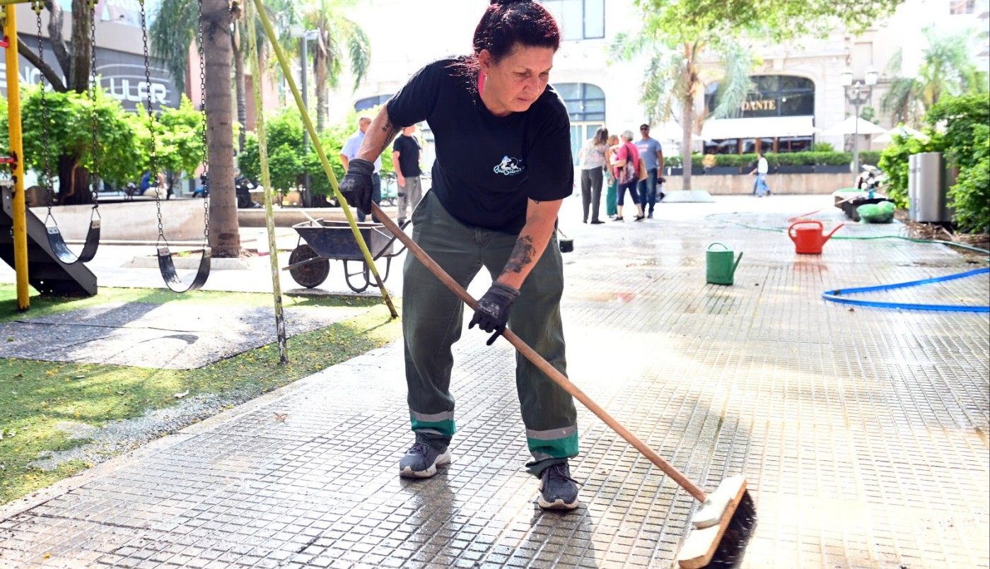 Doce espacios verdes contarán con placeros para su mantenimiento | Noticias