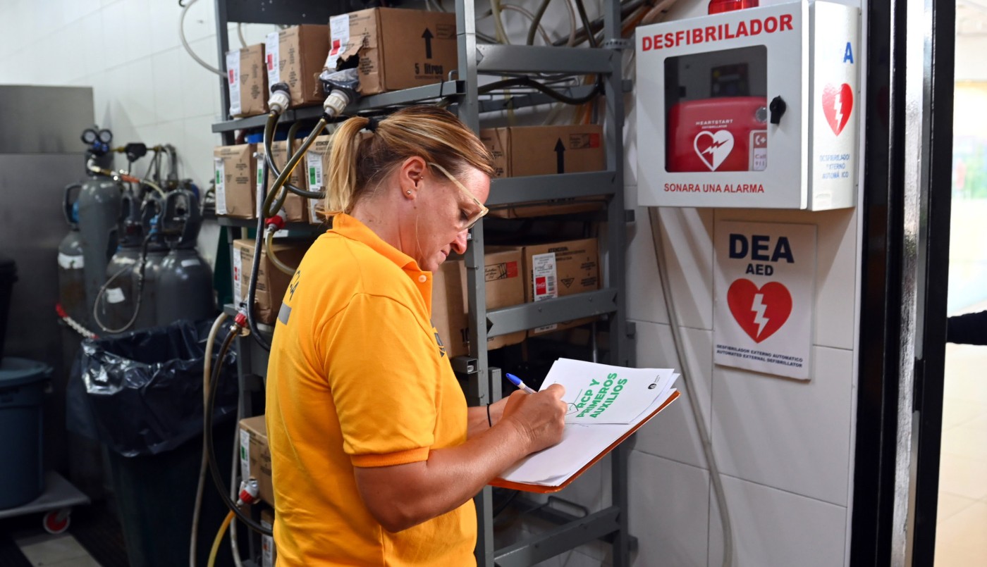 Comunidad Cardioprotegida: comenzó el relevamiento de los Desfibriladores Externo Automáticos | Salud