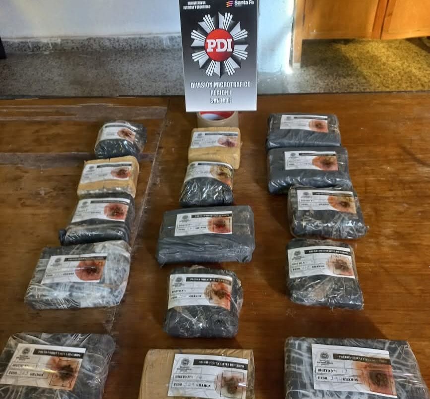 Secuestraron cuatro kilos de marihuana hallada enterrada en la cárcel de Las Flores | Policiales