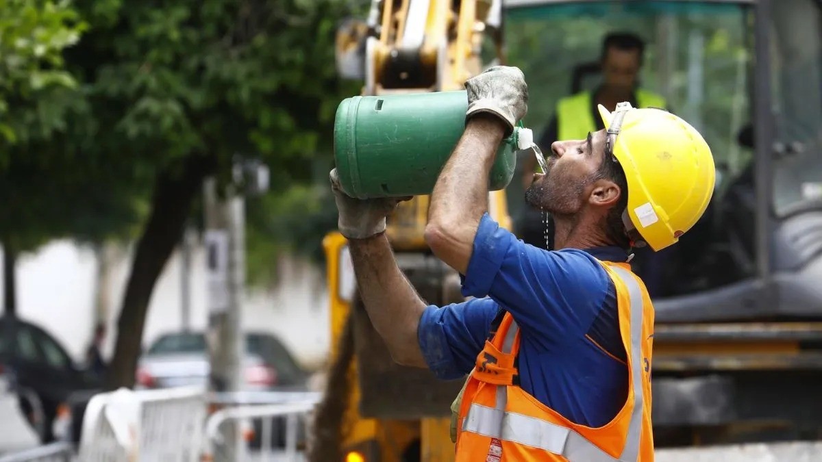 Brindan recomendaciones para evitar golpes de calor en ámbitos laborales | Salud