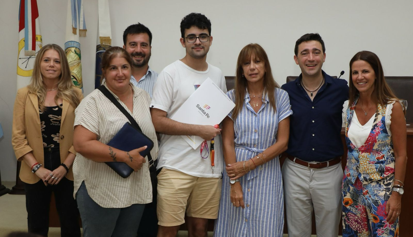 Protege tu casa: Provincia ya entregó más de 90 escrituras este año | Información General