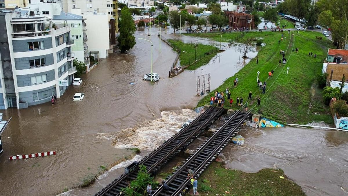 Temporal en Bahía Blanca: expectativa por créditos del Gobierno para comprar artículos del hogar | Nacionales