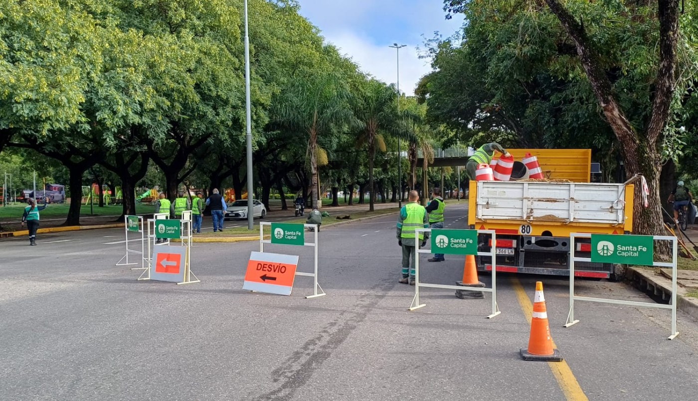 Se inició la construcción de los manda-peatones para evitar picadas en la Costanera Oeste | Noticias
