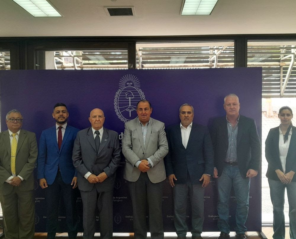 Poletti se reunió con empresarios paraguayos para fortalecer lazos comerciales con Santa Fe | Noticias