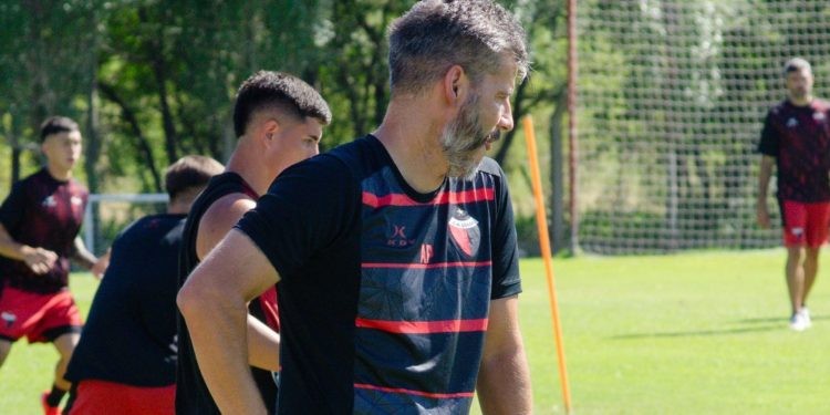 Colón: ¿qué equipo piensa poner Pereyra frente a Gimnasia de Mendoza? | Deportes