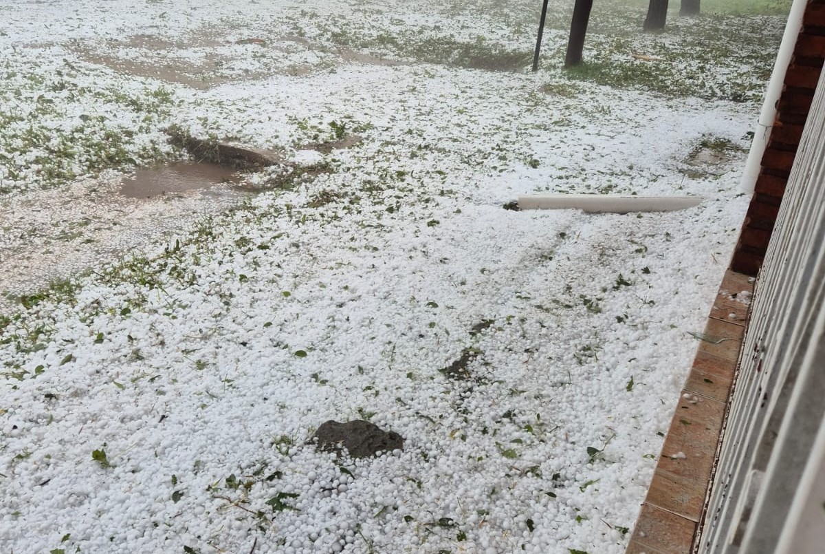 Un fuerte temporal afectó a la ciudad de Rosario y parte del sur provincial | Información General