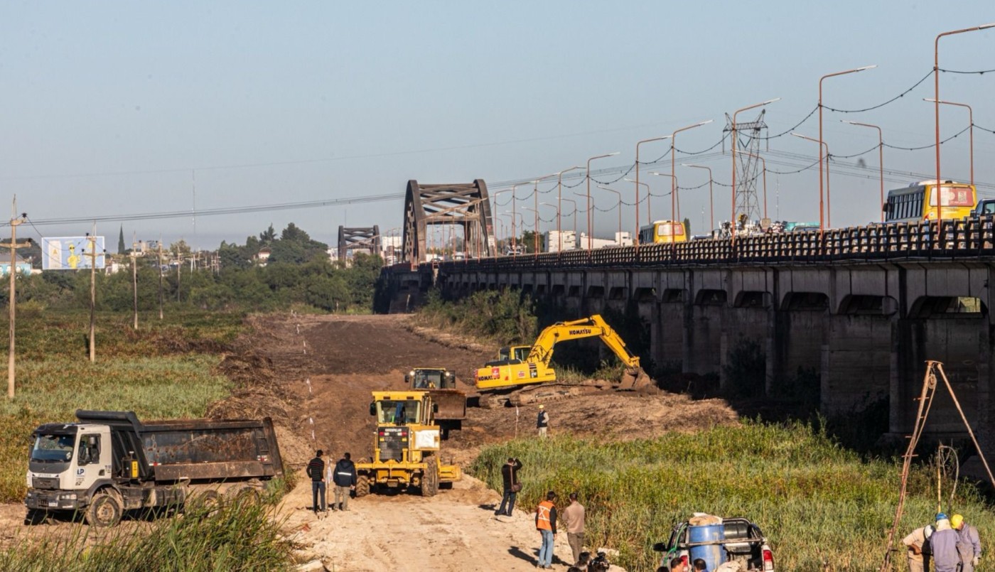 “La obra del puente no se para y ningún burócrata nos va a decir qué hacer en la provincia” | Información General