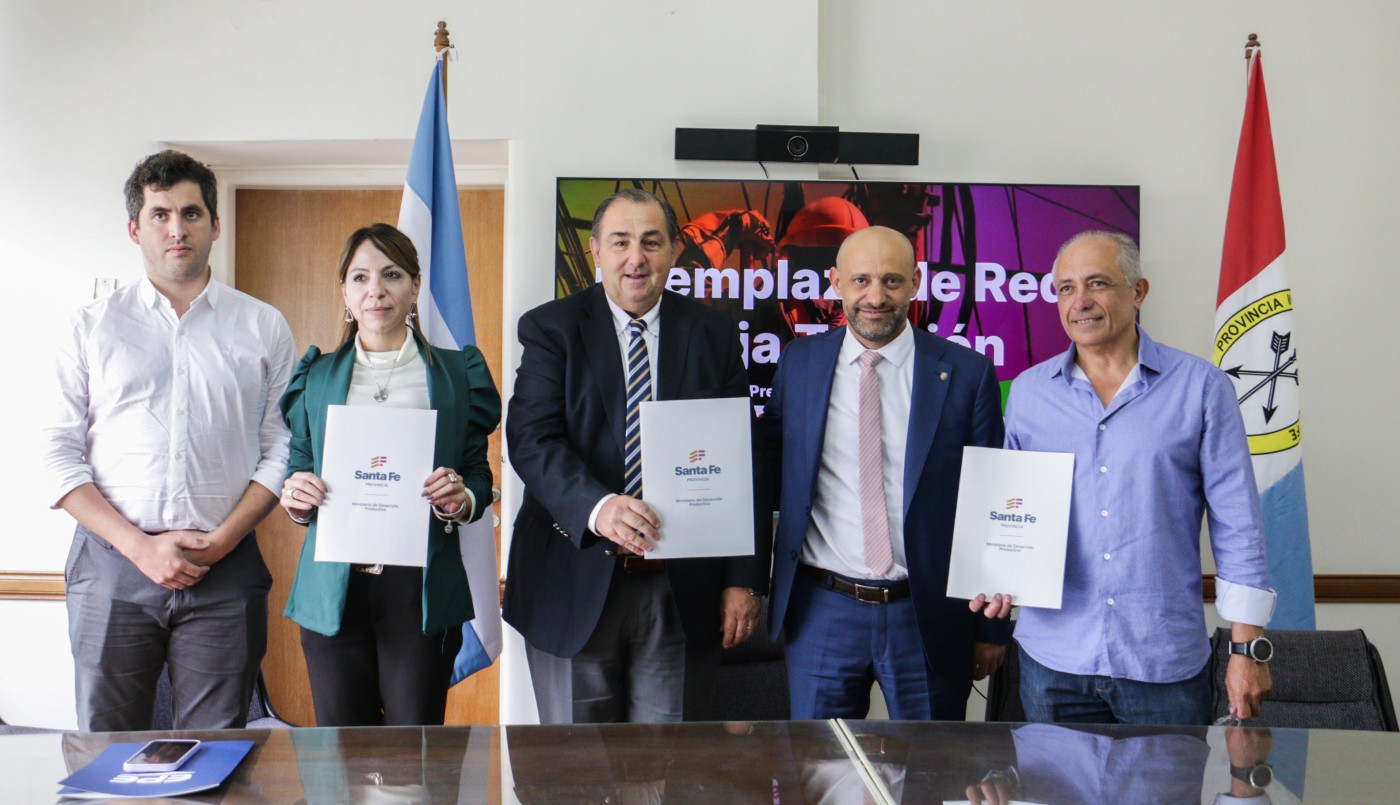 Poletti participó de la firma adjudicataria para el reemplazo de la red de Baja Tensión | Noticias