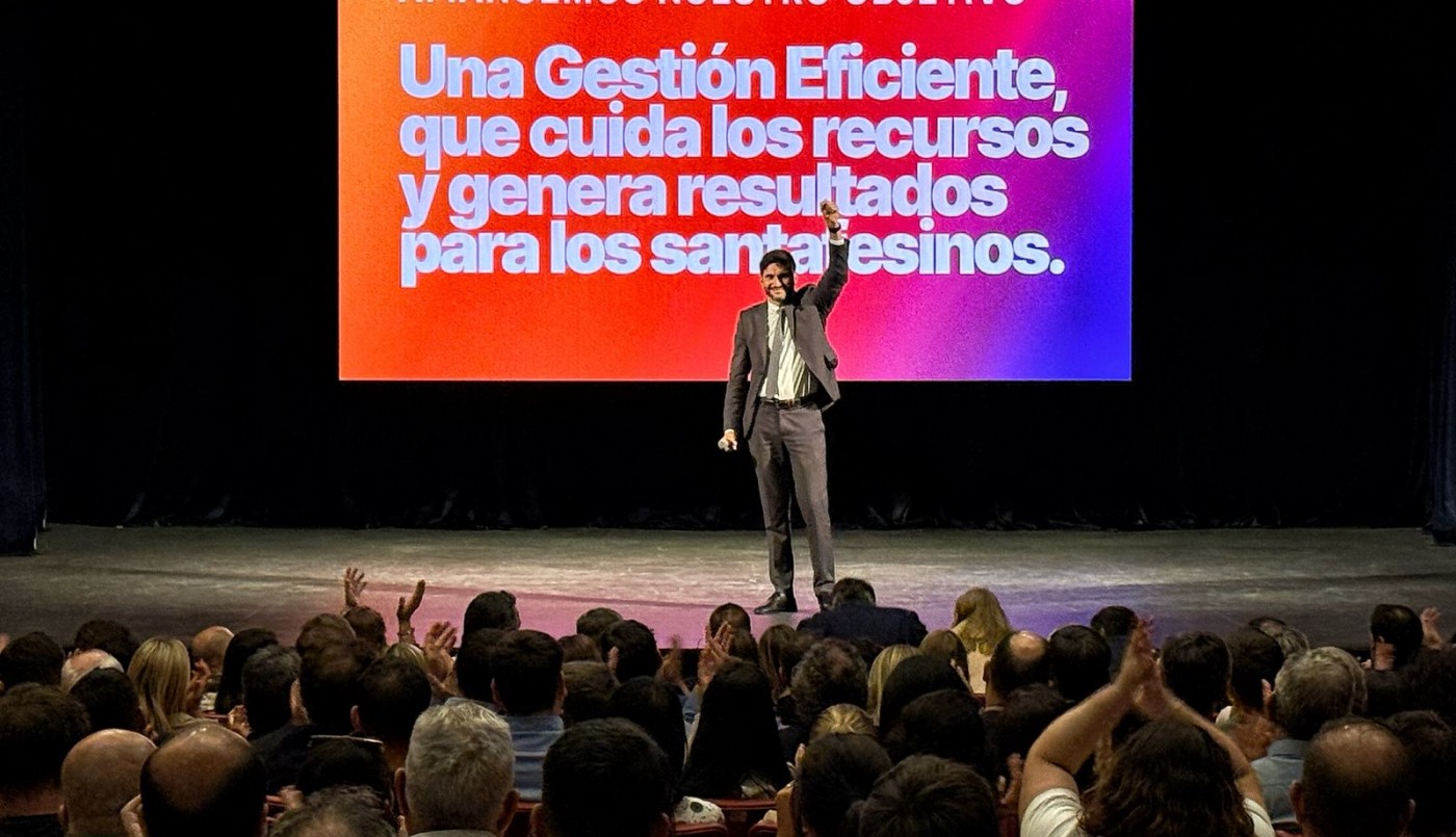 Pullaro llamó a “construir el futuro de Santa Fe con humildad y esfuerzo” | Información General