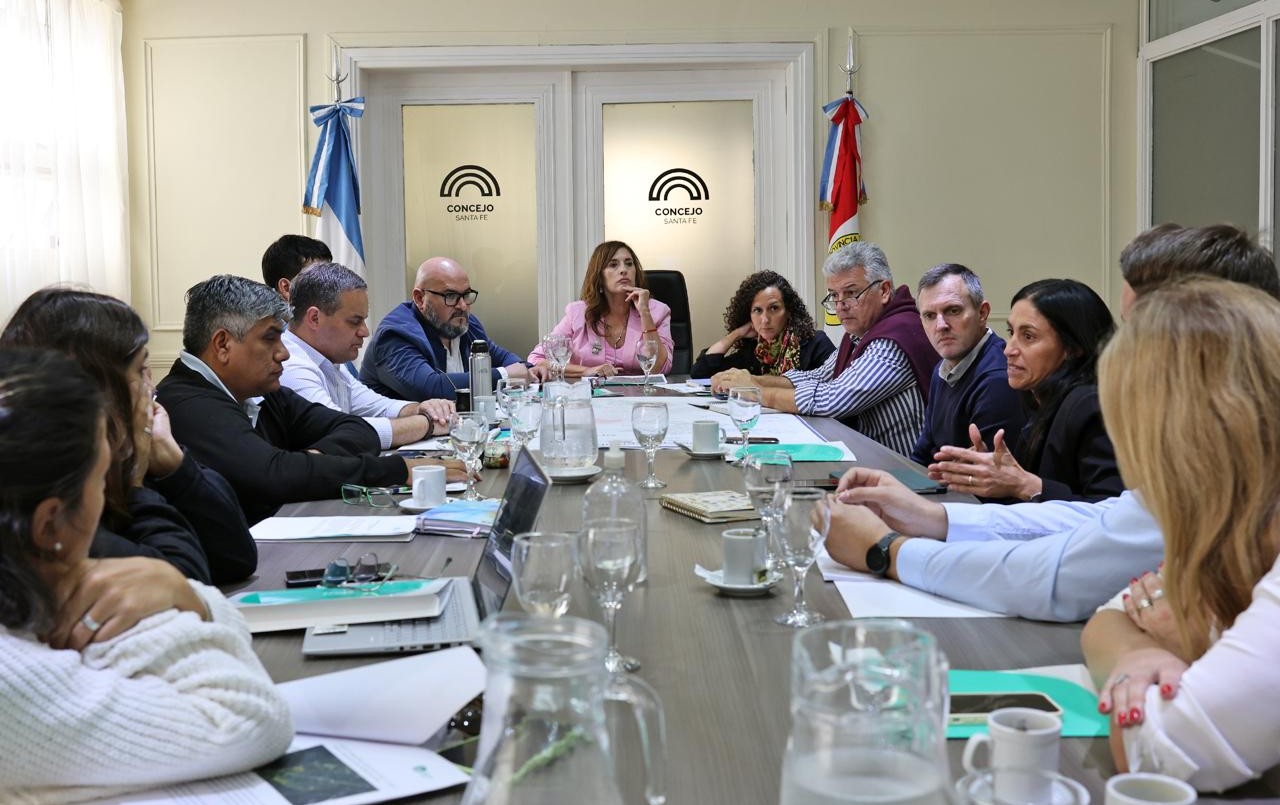 Gasoducto Metropolitano: coordinan acciones entre Provincia, Municipio y Concejo | Legislativas