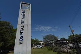 Una menor de edad fue mordida por un perro en barrio Candioti | Policiales