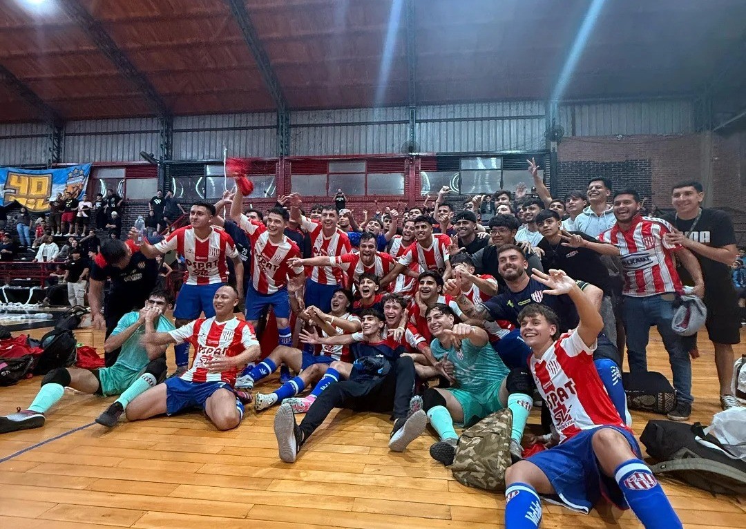 Jugadores de futsal de Unión denunciaron un "ataque piraña" luego del clásico en el Otrino | Policiales