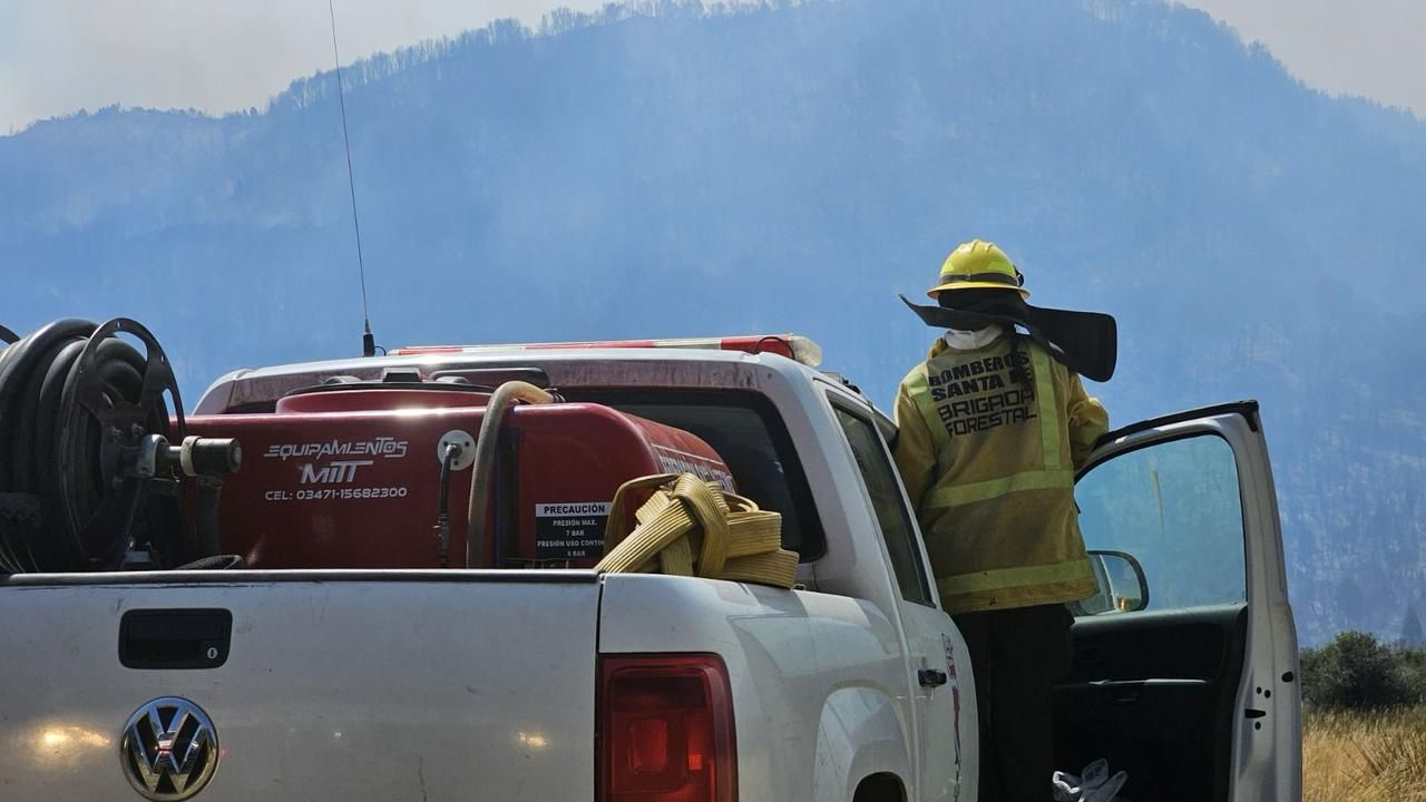 La Provincia contará con su primer avión hidrante para combatir incendios | Información General