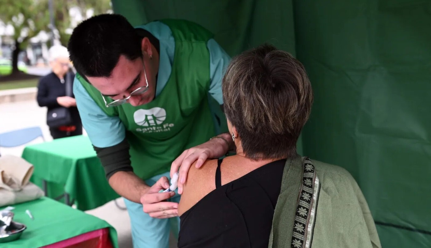 Dónde vacunarse esta semana contra la gripe y la neumonía | Salud