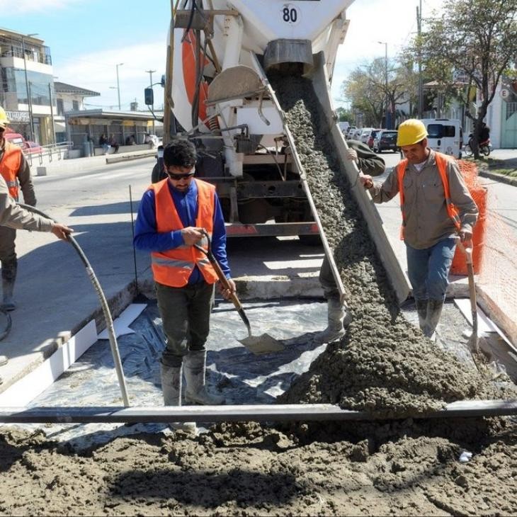 Licitarán obras de bacheo por casi $1200 millones en la ciudad | Información General