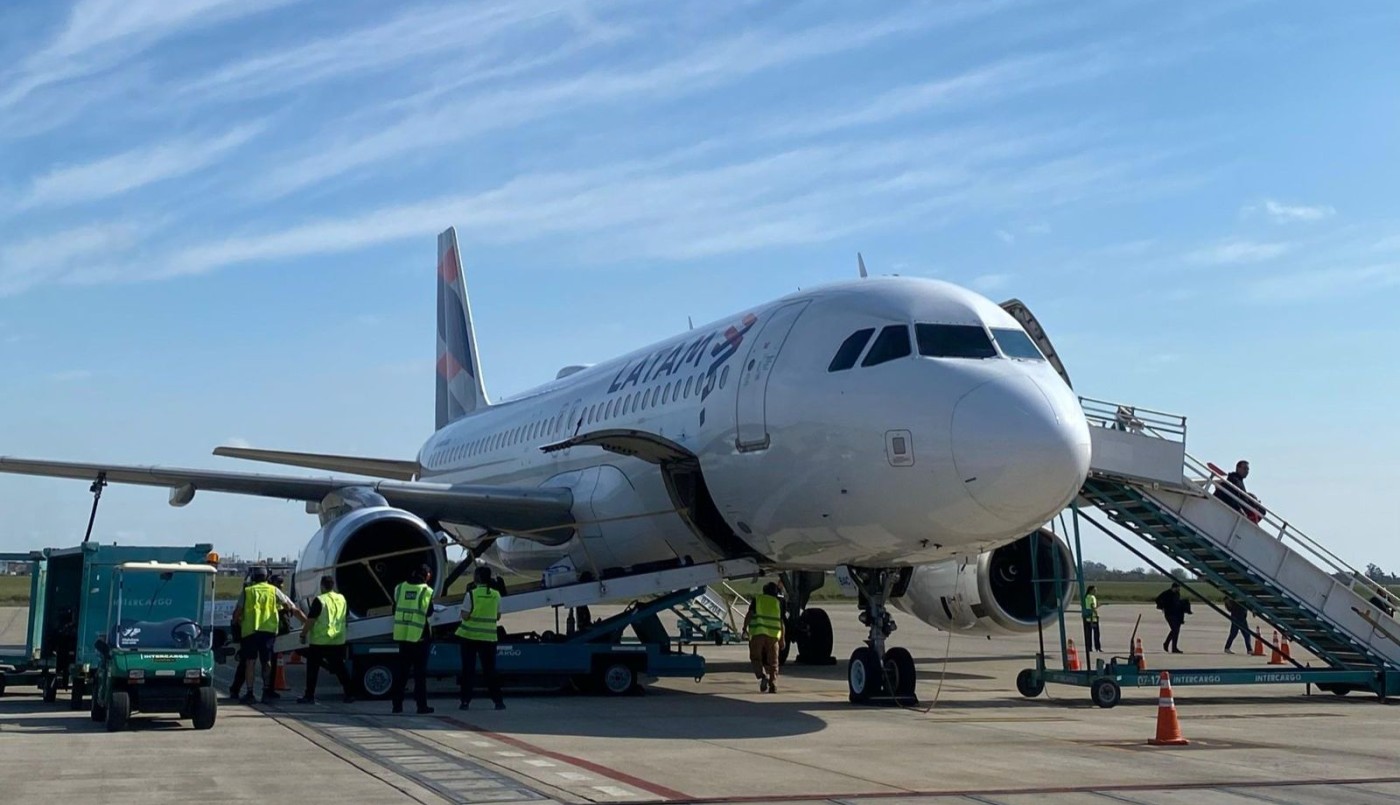 Después de seis años, vuelven los vuelos entre Rosario y San Pablo | Información General