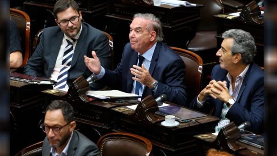 $Libra: la oposición busca sesionar pero le exige a Menem que garantice la presencia de los ministros | Nacionales