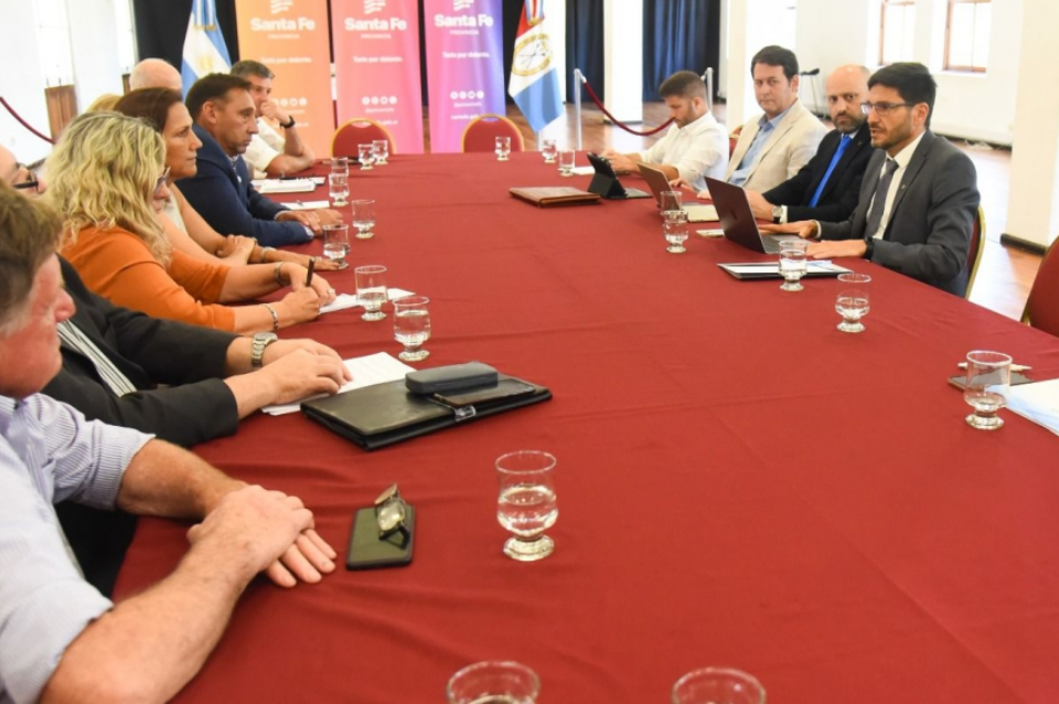 Pullaro y la Mesa de Enlace acordaron una agenda productiva | Información General