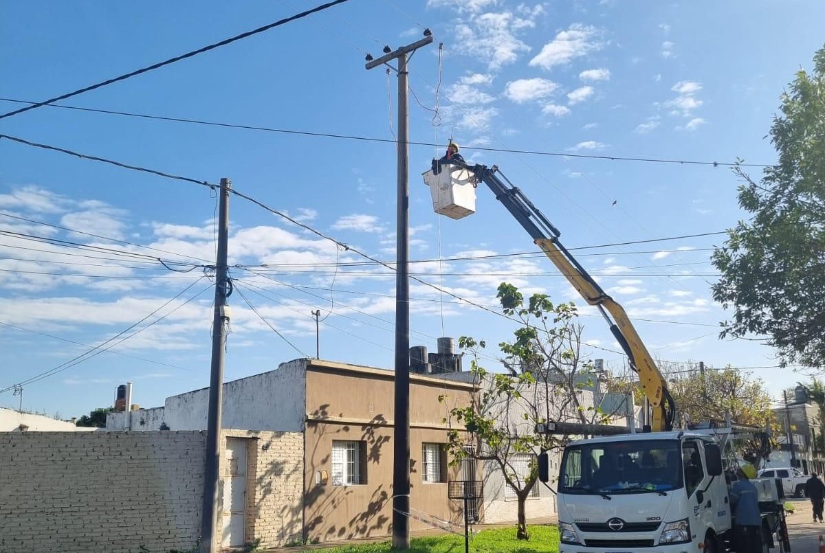 EPE trabaja para reponer el servicio en zonas afectadas por el intenso temporal | Información General