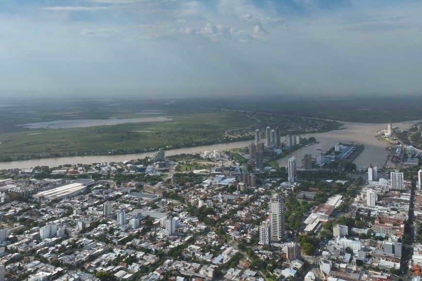 Clima en Santa Fe: lunes con temperaturas frescas y cielo parcialmente nublado | Información General