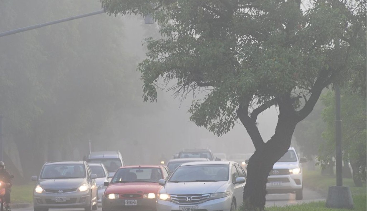 Mitad de semana frío y gris en la ciudad | Información General