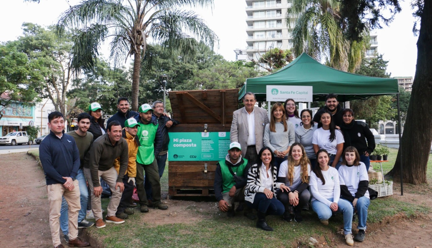 Pusieron en valor la plaza Constituyentes y la nueva compostera | Noticias