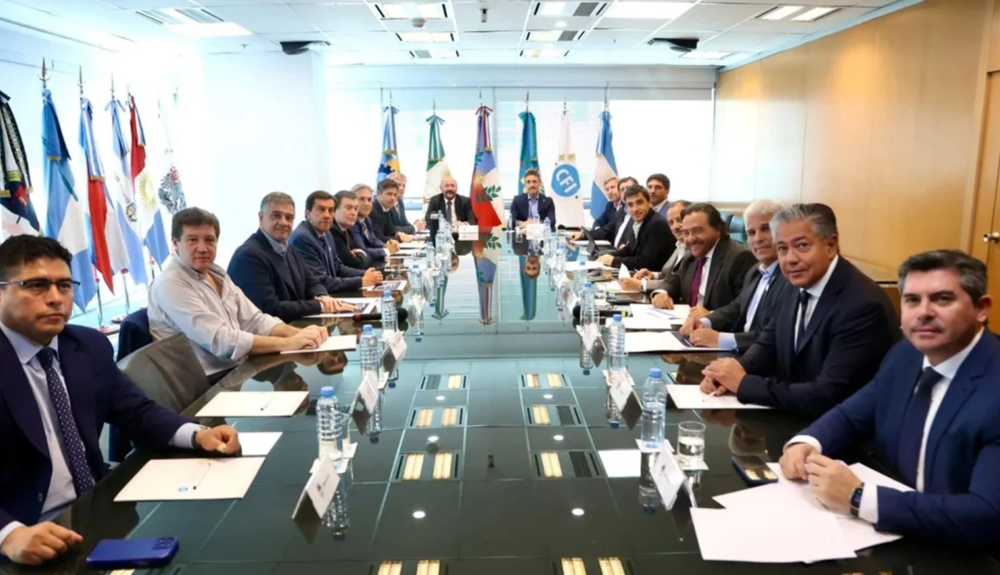 Gobernadores le pidieron una audiencia a Javier Milei para debatir una reforma fiscal | Nacionales